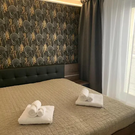 Under Trojicky Hill Apartamento *