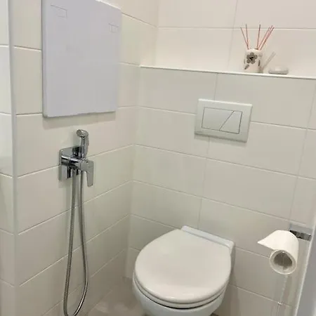 Under Trojický Hill Apartment